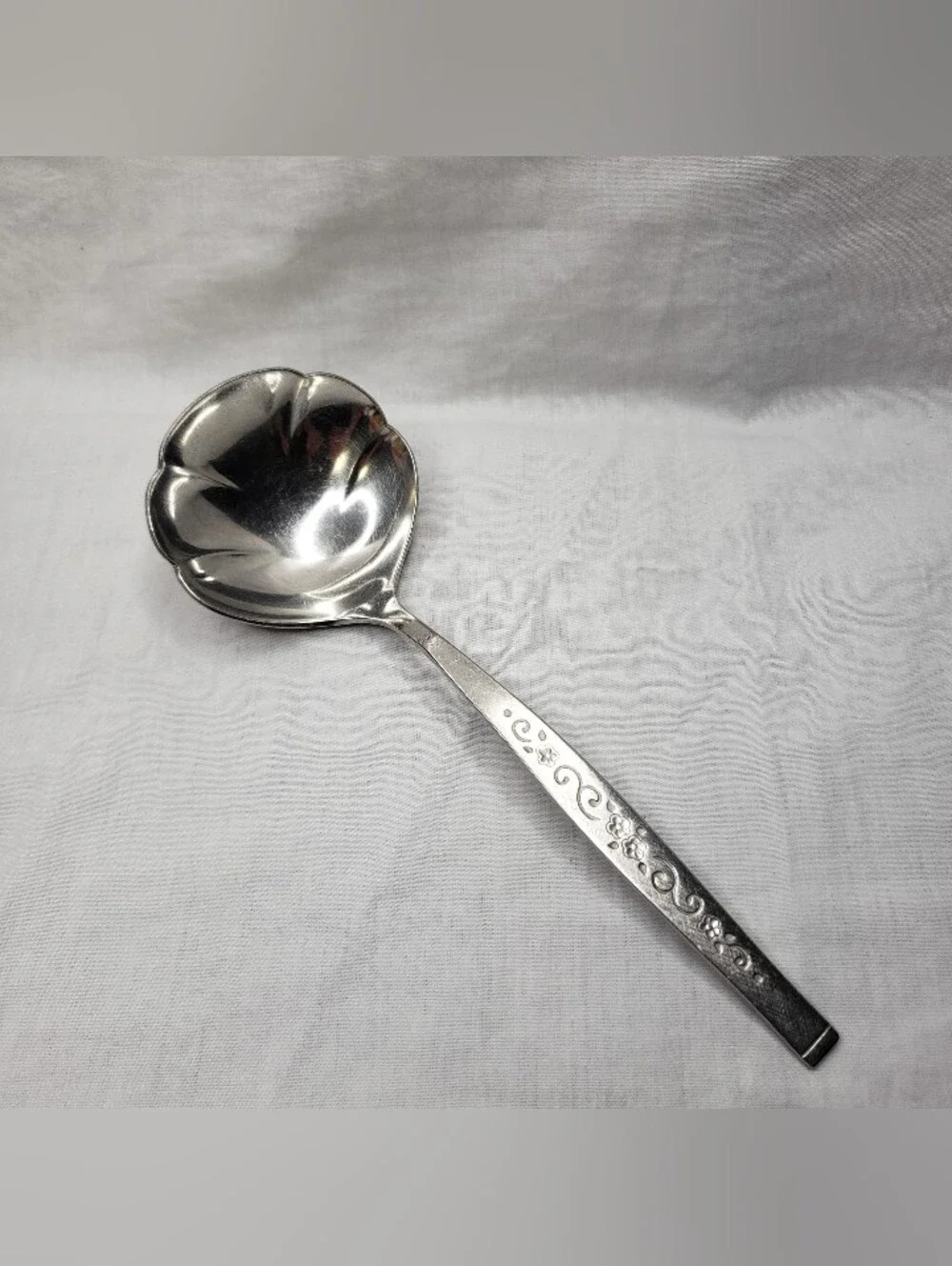 Vintage Oneida Genoa Stainless Steel Gravy Ladle